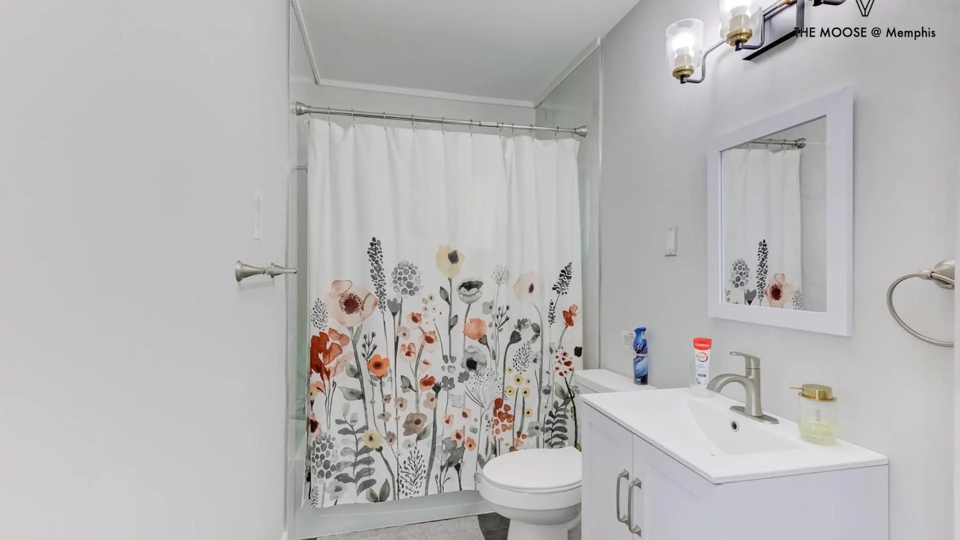 Apartament The Moose #11 - Luxe Modern Loft With King Bed, Free Parking & Wi-Fi Memphis 0*,